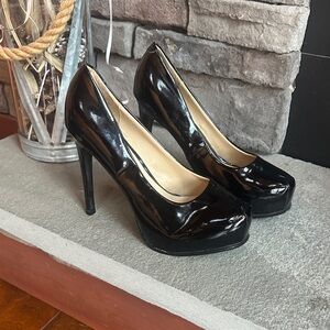 Kelsi Dagger Shiny Black Heels